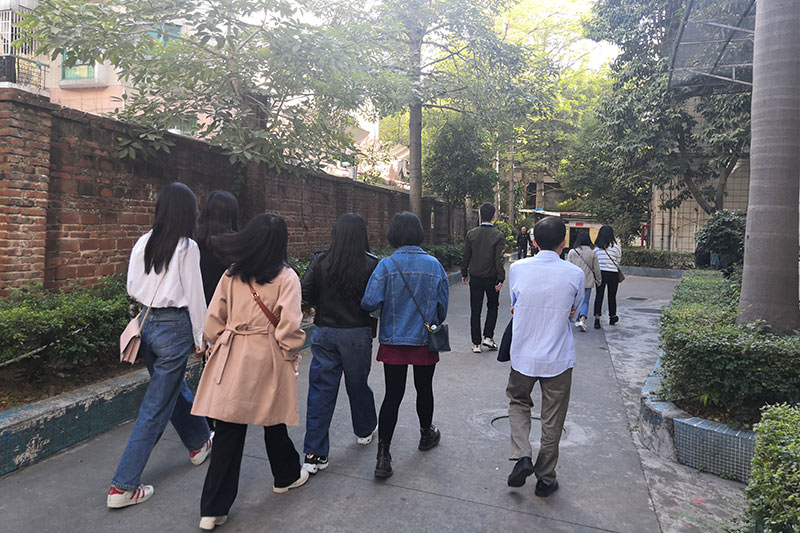 敏視順利開展廣外商務(wù)英語研究生學(xué)院企業(yè)參觀活動